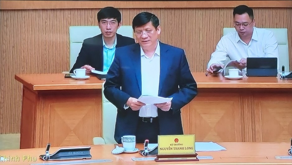 Bộ trưởng Bộ Y tế Nguyễn Thanh Long báo cáo 