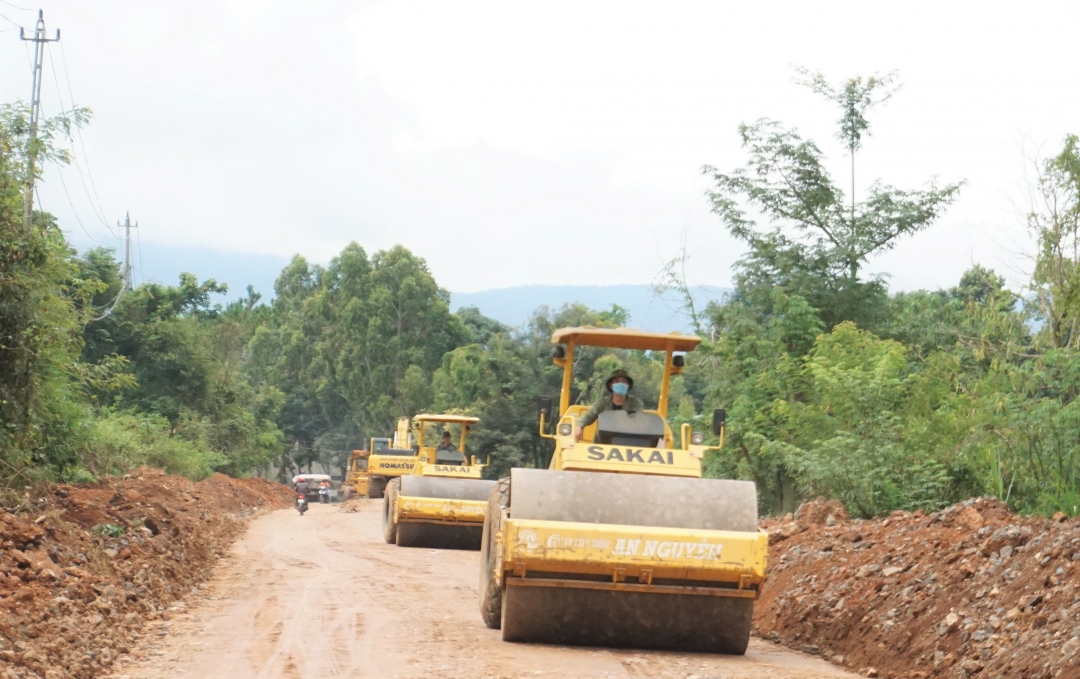 Tỉnh lộ 9 với chiều dài hơn 5,3 km, điểm đầu tại Km 21+363 (thuộc địa phận xã Khuê Ngọc Điền) và điểm cuối tại Km 26+702 