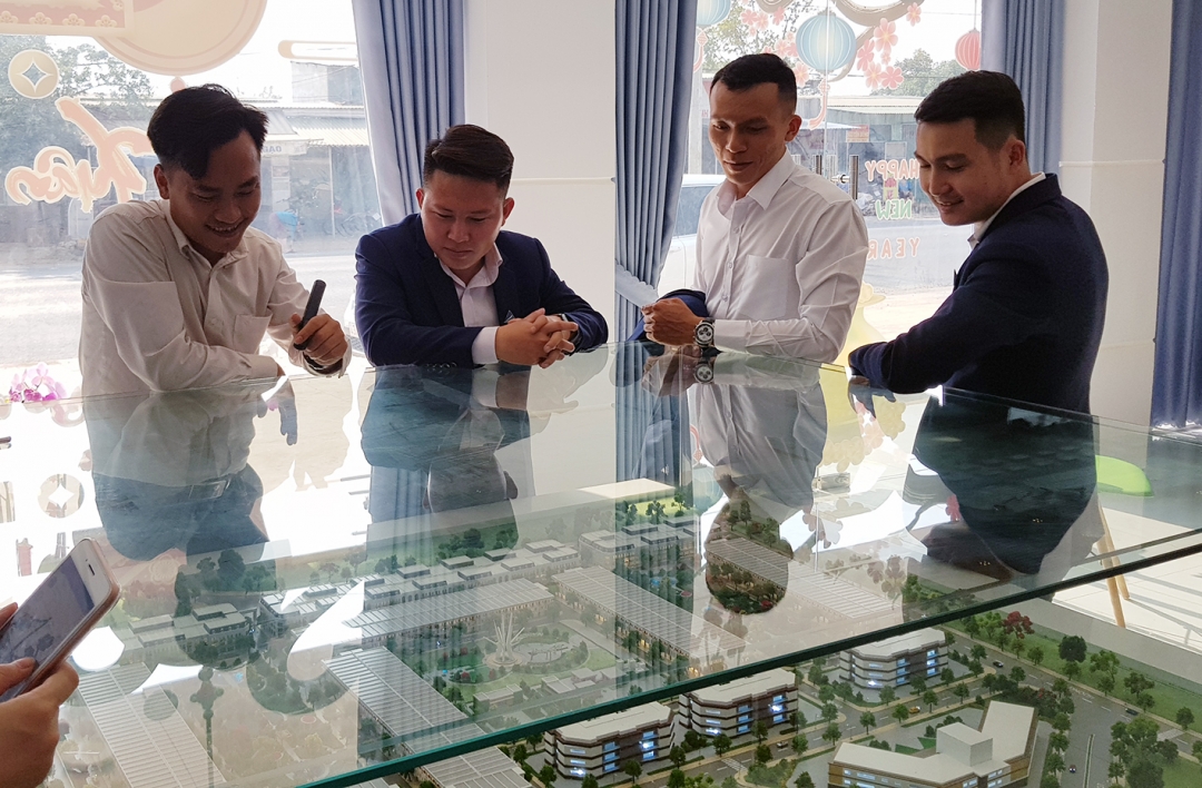  Nhà đầu tư  bất động sản  rất quan tâm  các dự án  đầu tư đô thị  được quy hoạch  tại Buôn Ma Thuột. 