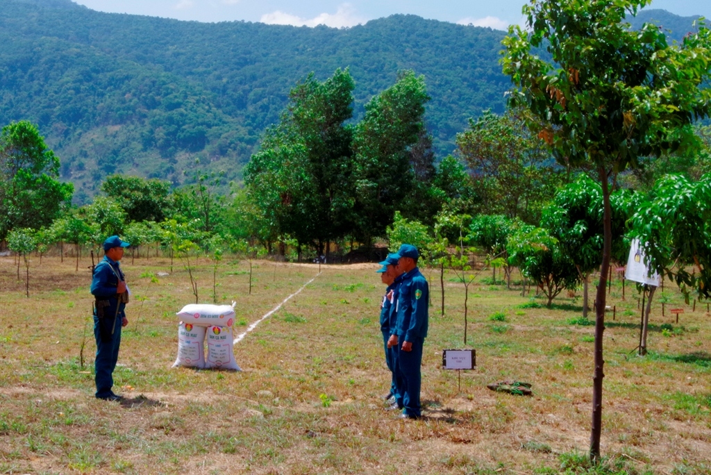 Thí sinh tham gia nội dung thi