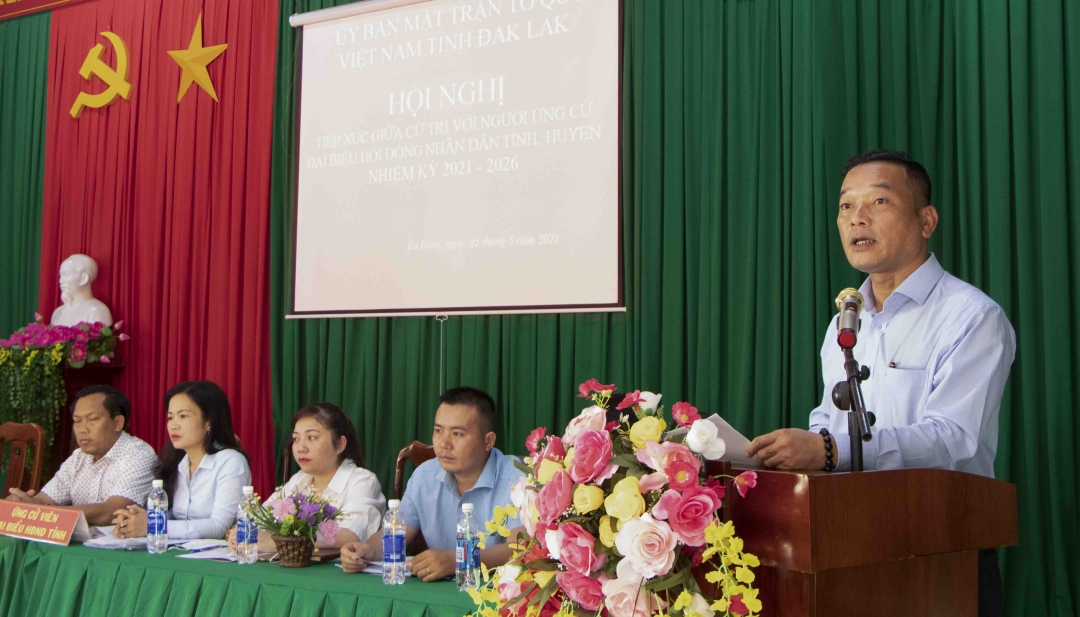 Ứng cử viên 
