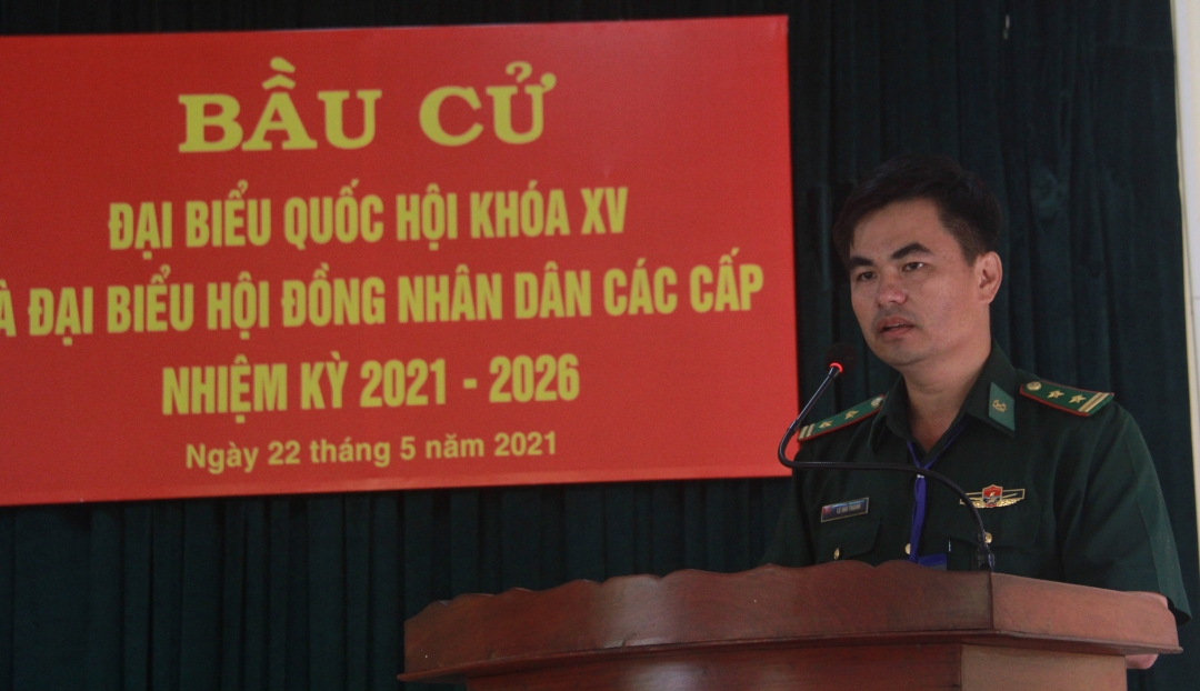 Trung tá lê Hải Thanh, Chính trị viên Đồn Biên phòng Cửa khẩu Đắk Ruê khai mạc bầu cử