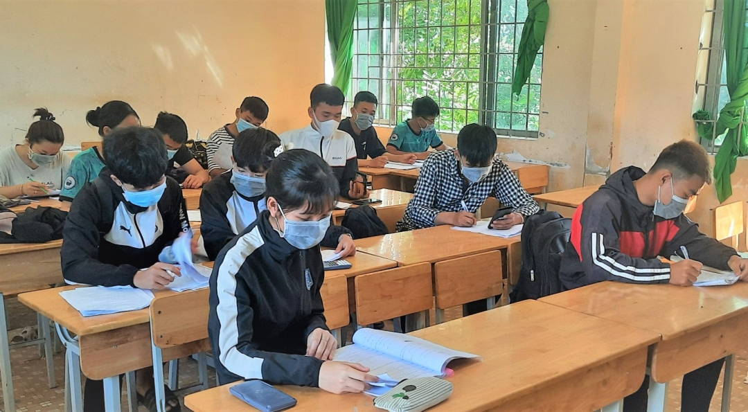 Một tiết ôn tập của học sinh khối 12 Trường THPT Trần Hưng Đạo. 