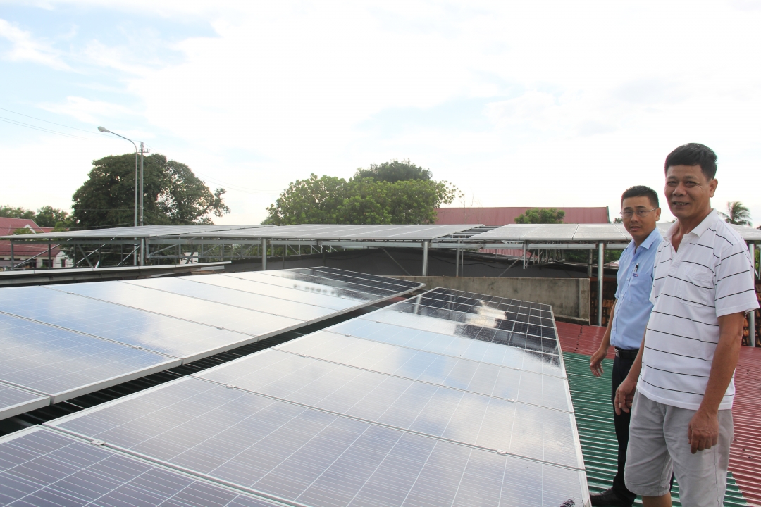 Điện mặt trời mái nhà là lĩnh vực tạo nguồn thu đáng kể trên địa bàn huyện Ea Súp